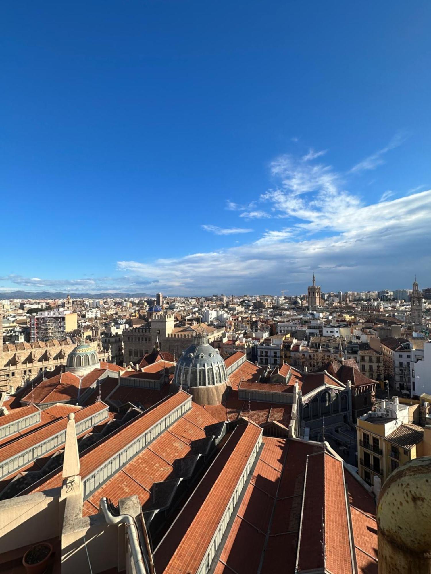 Mirador 2 Del Mercado Central - Habitacion Con Bano Privado En El Centro De La Ciudad Vella Valencia Luaran gambar