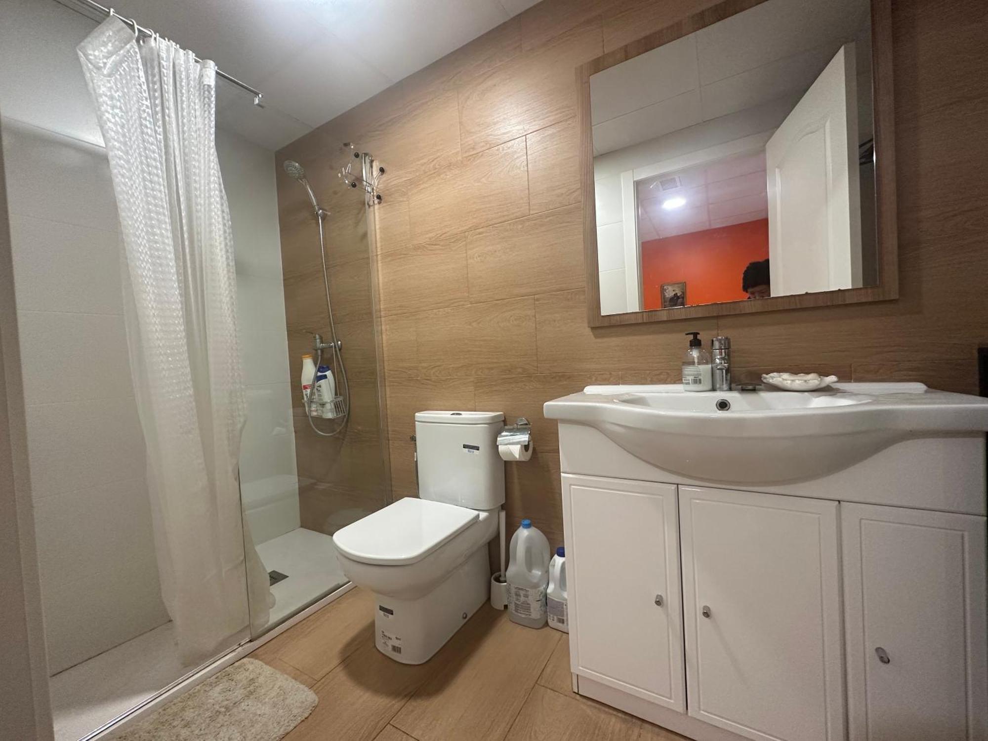 Mirador 2 Del Mercado Central - Habitacion Con Bano Privado En El Centro De La Ciudad Vella Valencia Luaran gambar