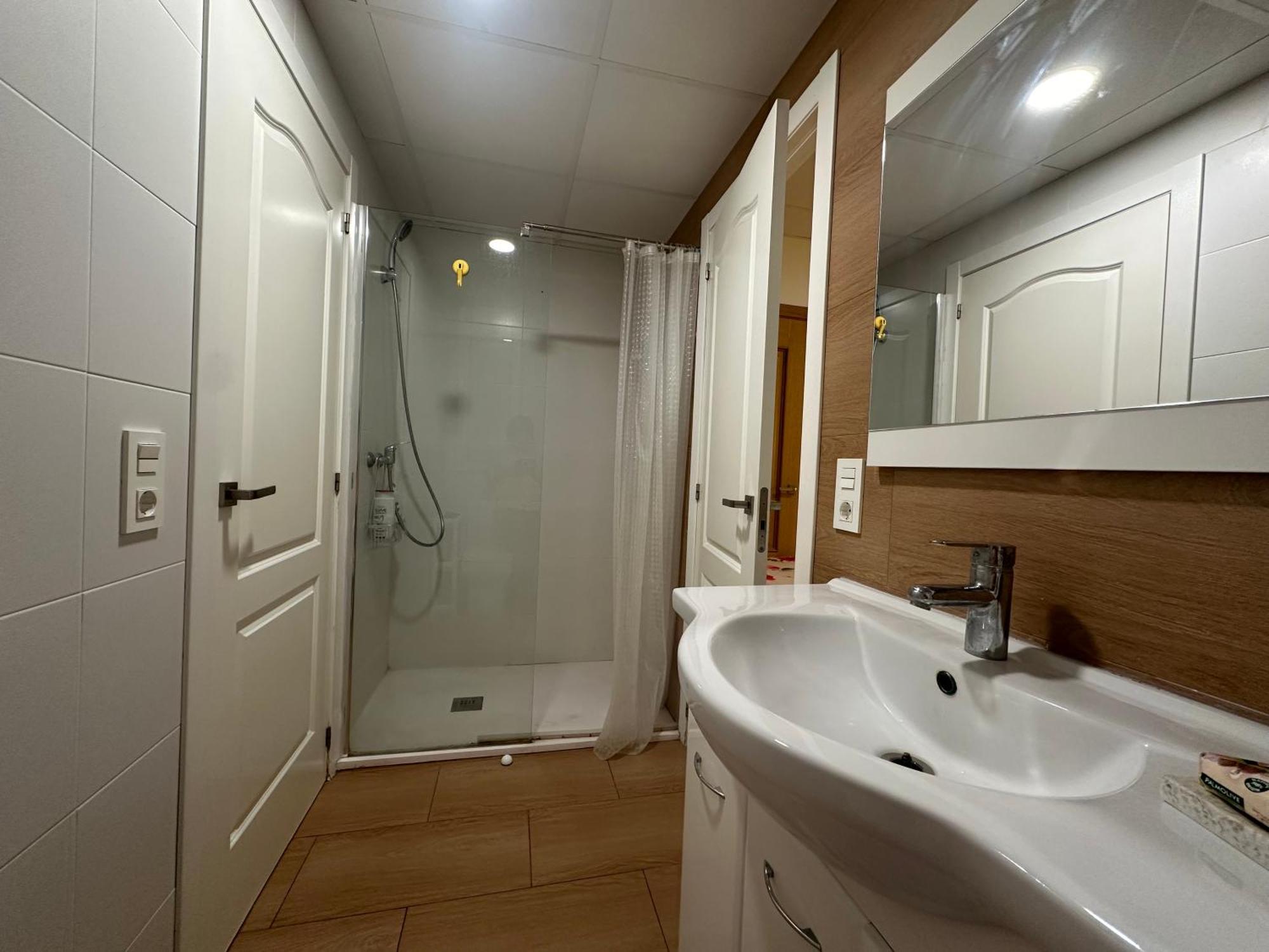 Mirador 2 Del Mercado Central - Habitacion Con Bano Privado En El Centro De La Ciudad Vella Valencia Luaran gambar