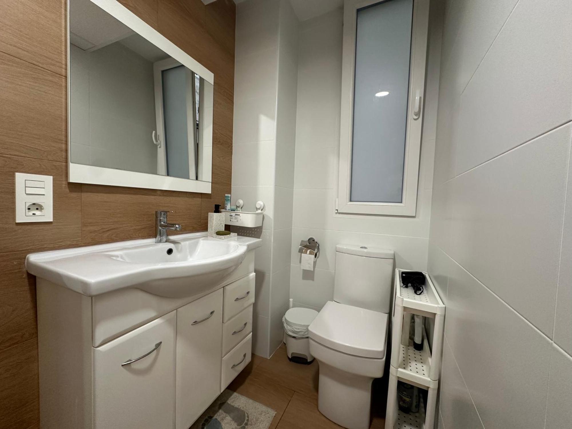 Mirador 2 Del Mercado Central - Habitacion Con Bano Privado En El Centro De La Ciudad Vella Valencia Luaran gambar