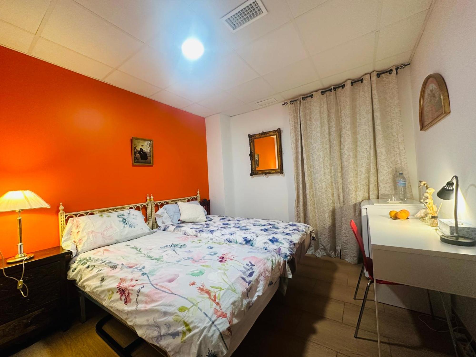 Mirador 2 Del Mercado Central - Habitacion Con Bano Privado En El Centro De La Ciudad Vella Valencia Luaran gambar